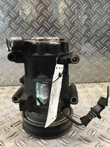 Klimakompressor Renault Clio III (R) 1.2 16V 55kW 75PS 8200578856
