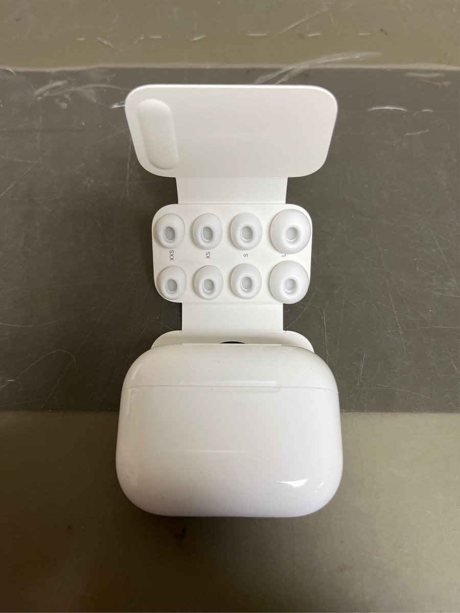 Apple AirPods Pro 3 with Active Noise Cancellation, Heart Rate
