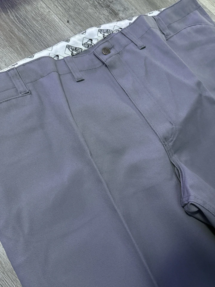 *DEADSTOCK* Gray Gorilla Cut Ben Davis size 50x32 - Image 2 of 4