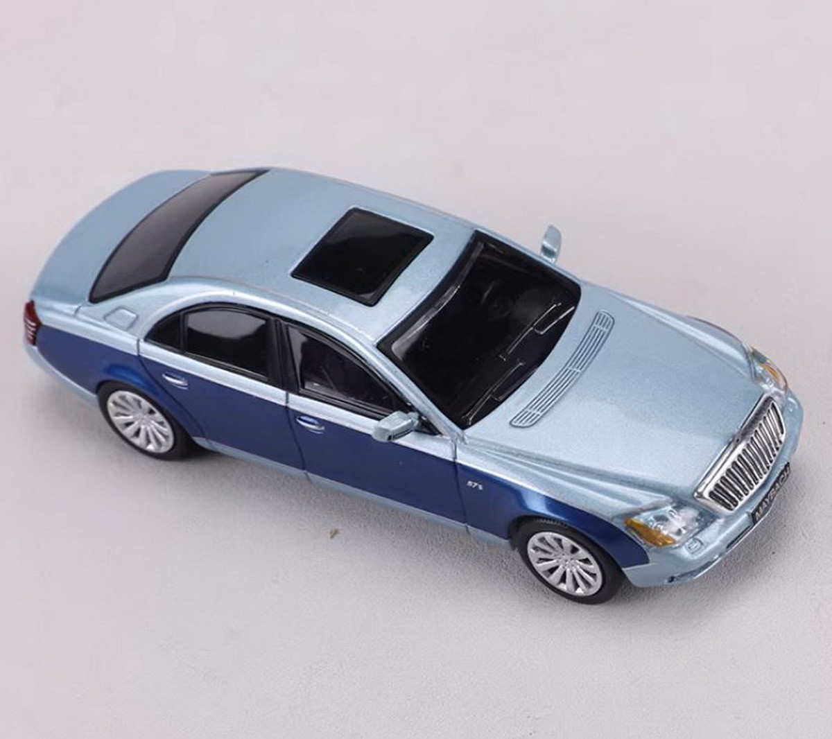 SHADOW 1/64 Scale Maybach 57S Blue2 Diecast Car Model Toy