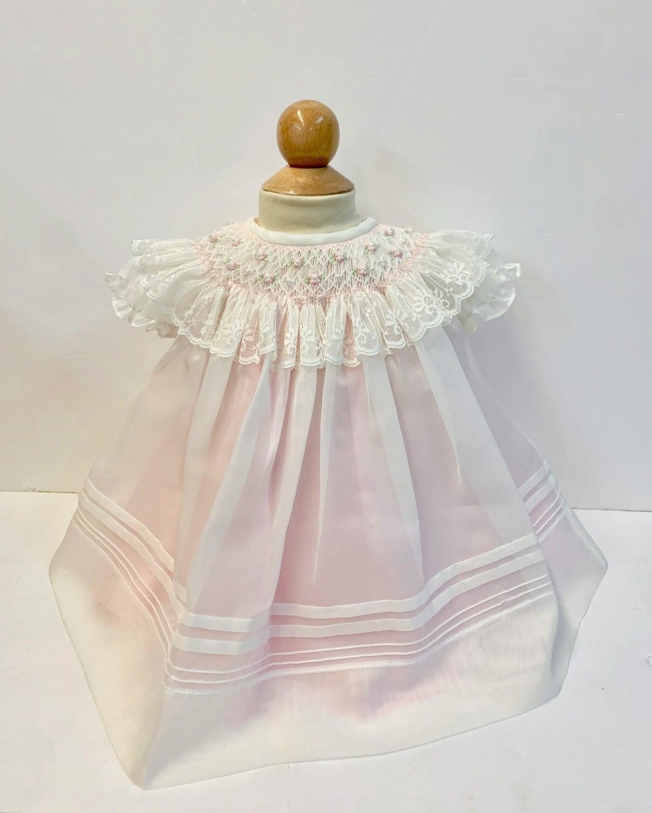 NWT Will'beth Ivory Pink Sheer Pearl Smocked Bishop Dress preemie Baby Girls 00