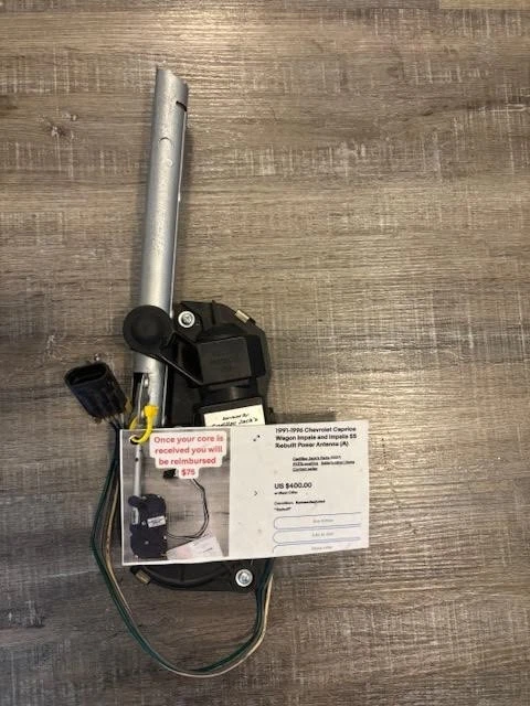 Chevrolet Caprice Wagon Impala 1991-1996 antena de alimentación reconstruida Foto 2 de 4