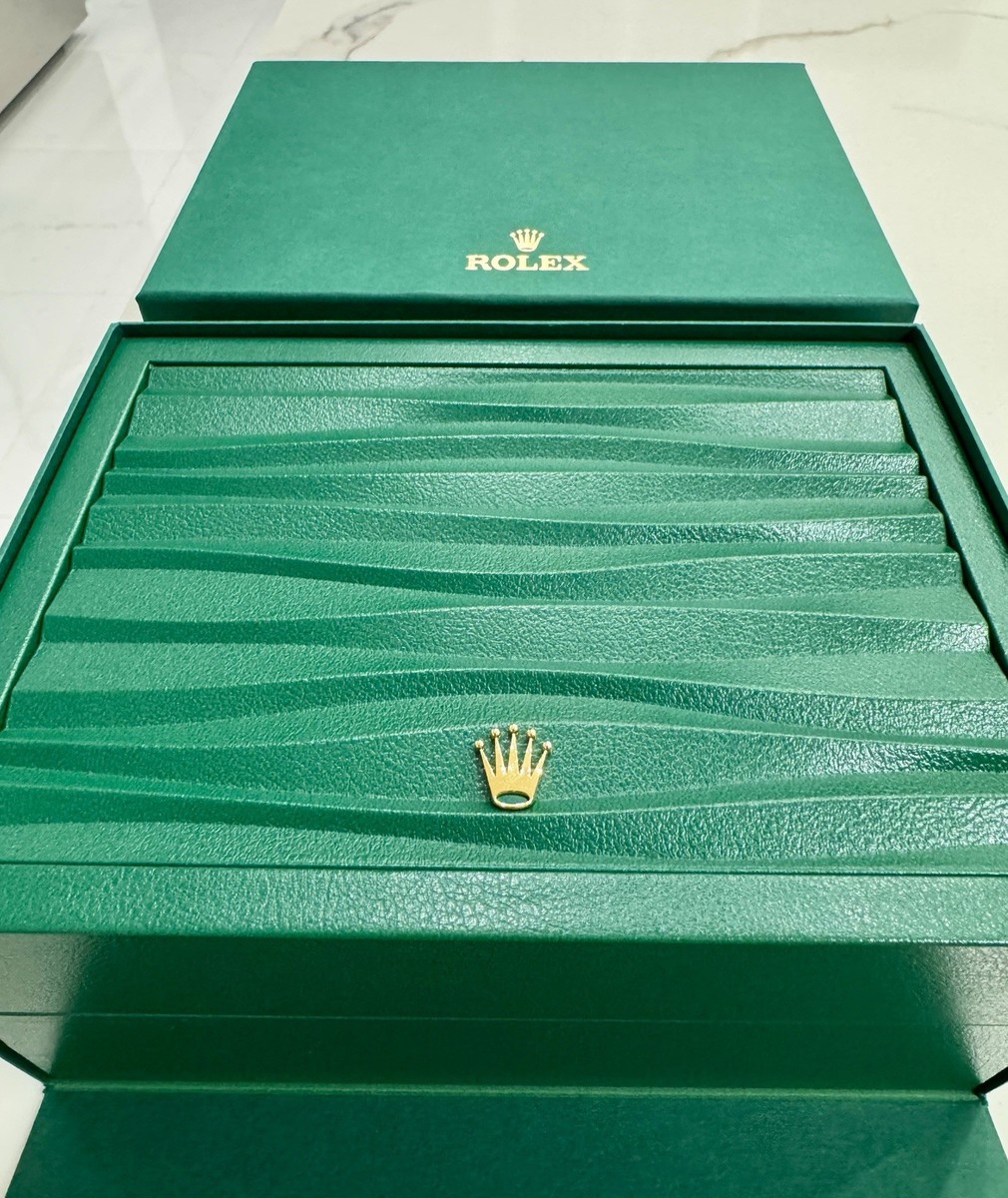 ROLEX 新型現行BOX 6個HK mqdefault.jpg