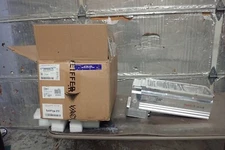 Pfeiffer SplitFlow 270 3P / Agilent G2597-89310 Vacuum Pump w/ Controller TC 400