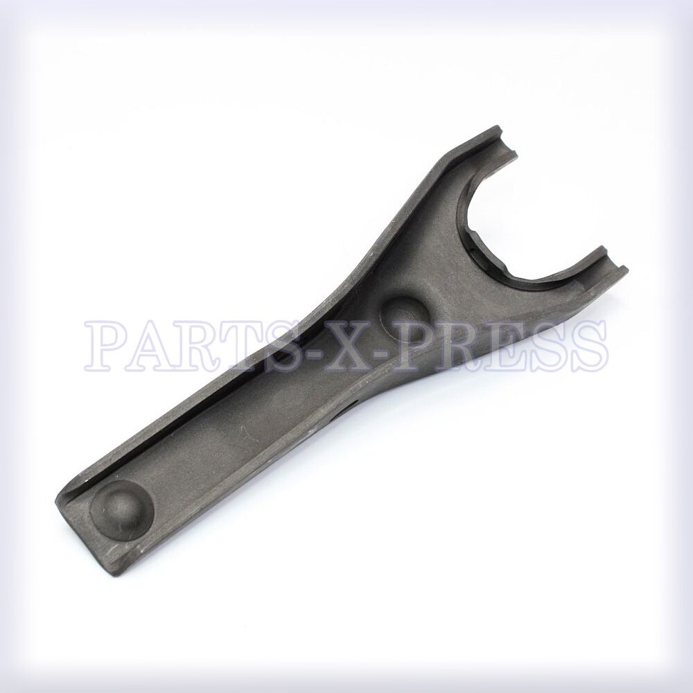 3053101S00 GENUINE NISSAN FRONTIER INFINITI CLUTCH RELEASE FORK