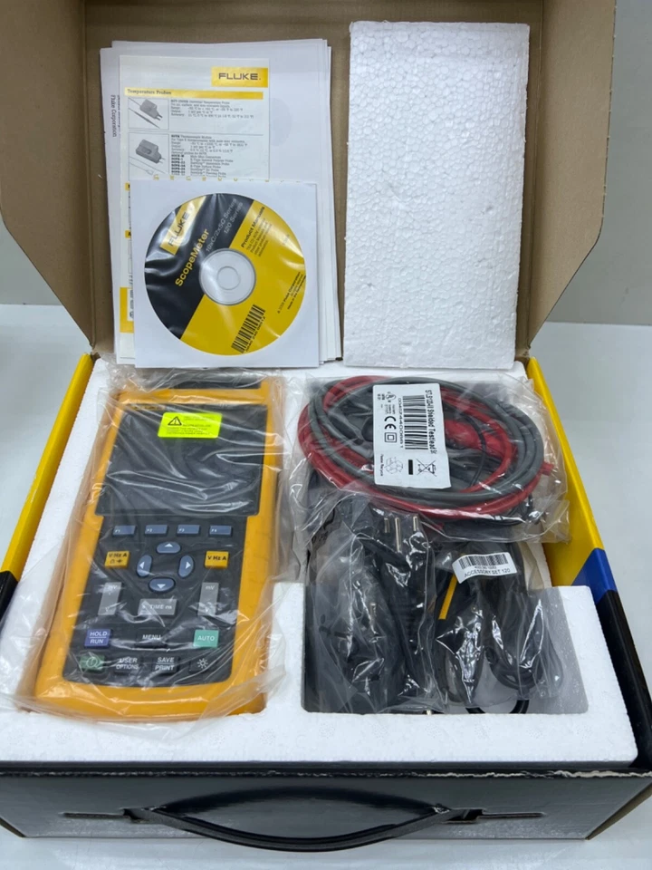 Fluke 123 Industrial ScopeMeter , 20 Mhz - Image 3 of 4