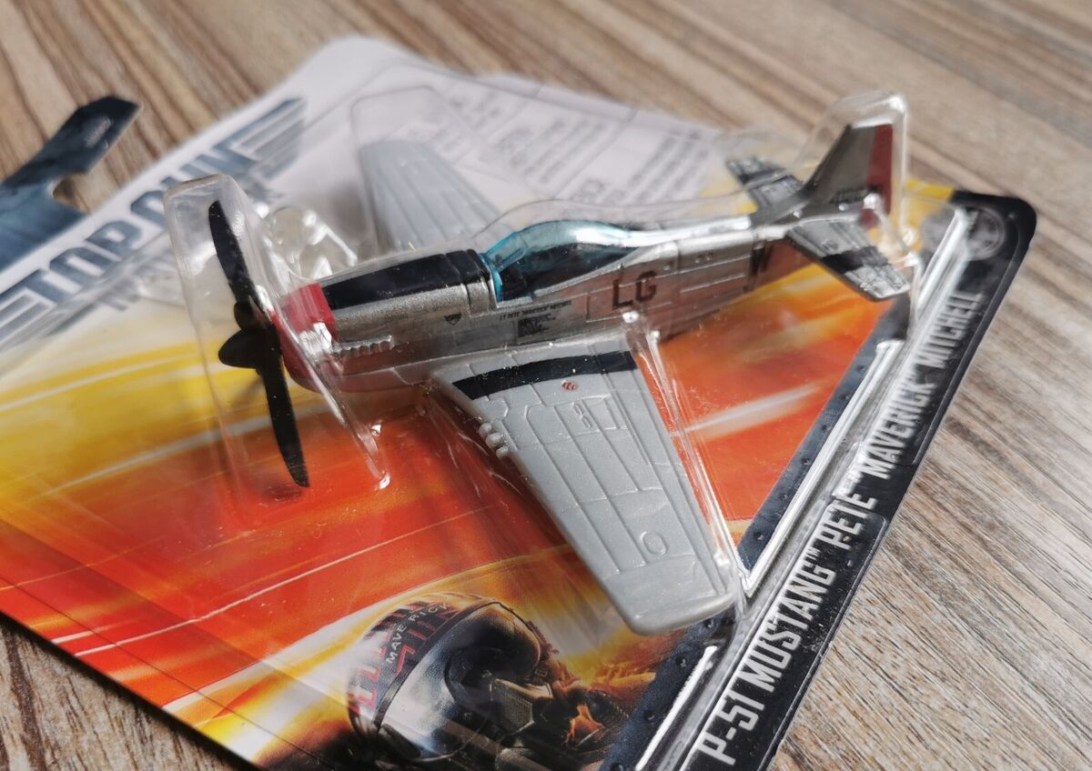 Matchbox Skybusters Toy Metal Plane - Top Gun: Maverick - BOEING F/A-18  SUPER HORNET HANGMAN (GVW39) 