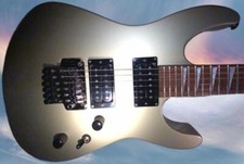 ⚠️ 1997 Grover Jackson Soloist In Stunning Platinum w/ HH PUs Mint Condition! 🧬