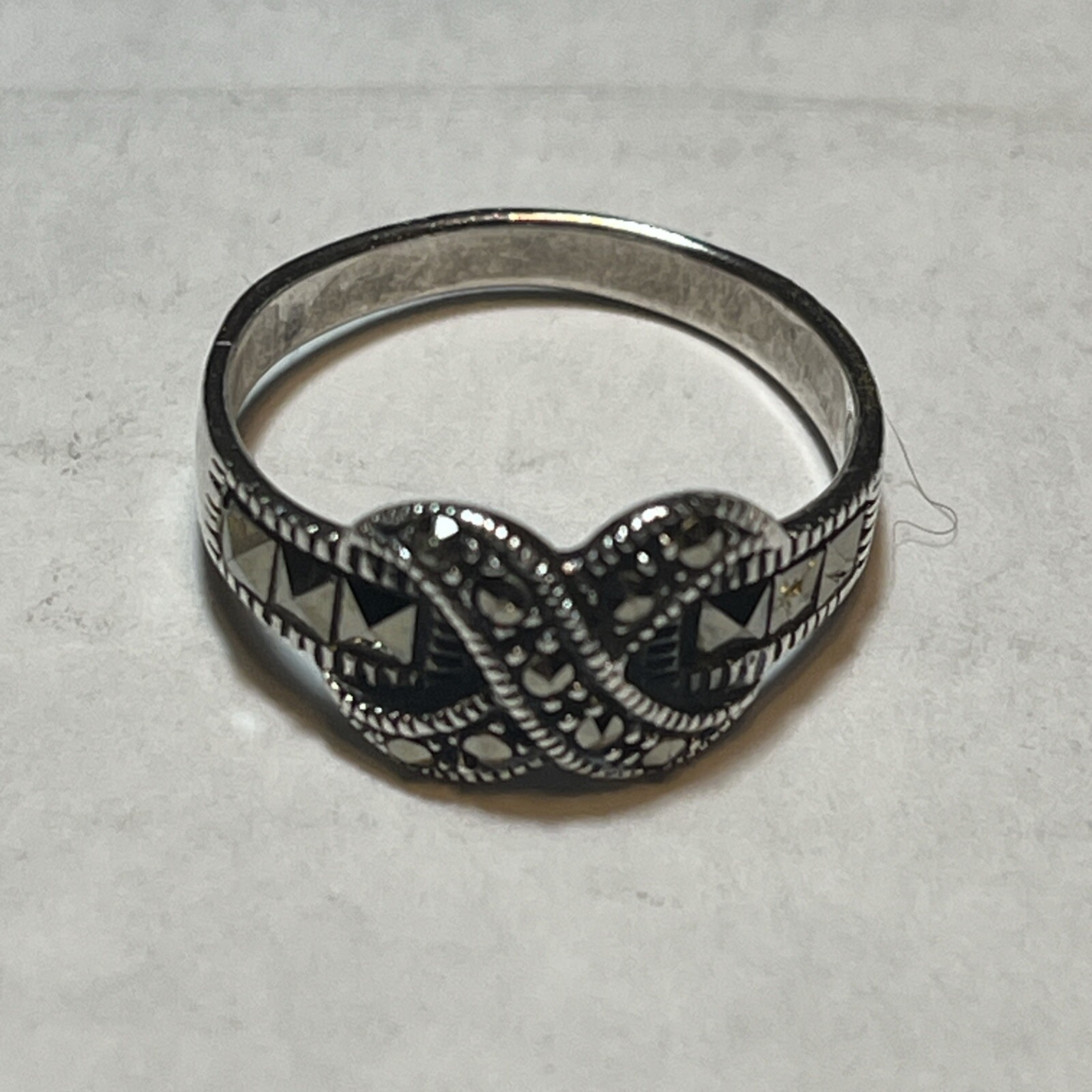 Vintage Marsala Infinity 925 Sterling Silver Marcasites Ring Size 5.75