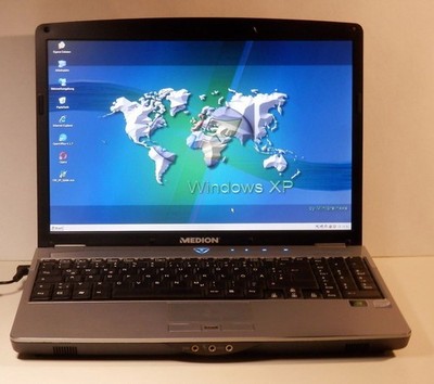 15,4'' Noteb. Medion Akoya MD96970 Dualcore 2 x 2GHz GeForce 9300M 3 GB 160 GB HD