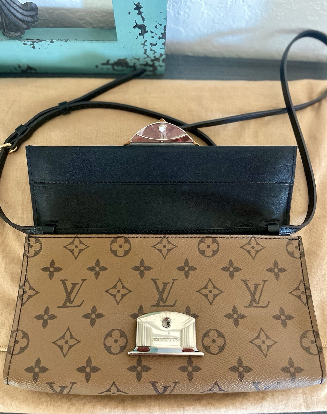 Louis Vuitton Reverse Monogram Clutch/Crossbody B… - image 14