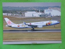 CHINA AIRLINES AIRBUS A 330-302 F-WWKZ