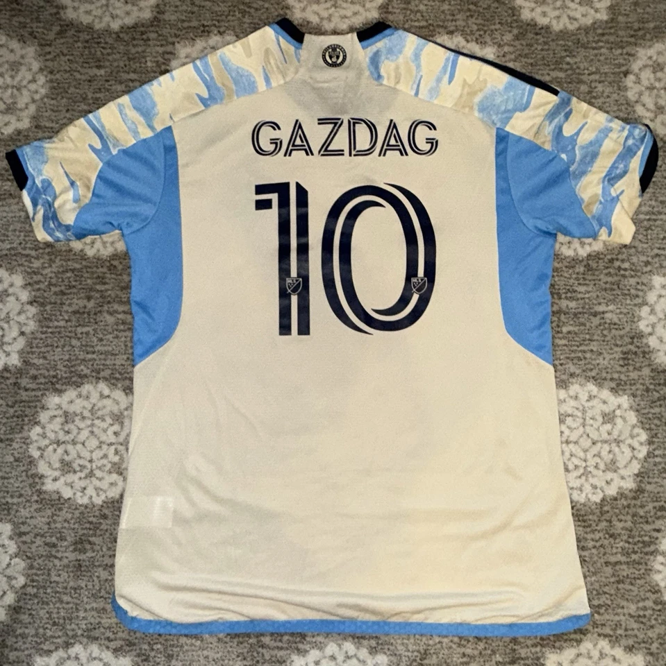 Camiseta de fútbol Adidas Philadelphia Union SC GAZDAG AUTÉNTICA NUEVA SIN ETIQUETAS grande Foto 2 de 3