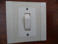 LEGRAND Railux ivoire blanc 1 interrupteur va et vient