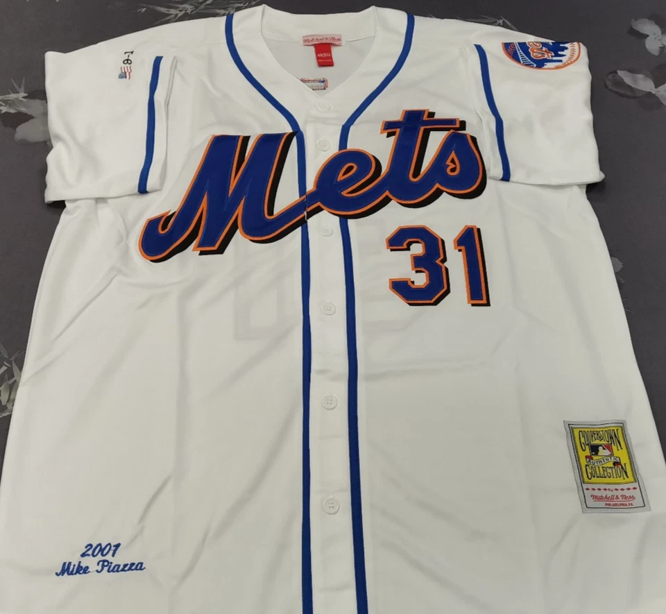 VINTAGE Mike Piazza #31 Mets Throwback White Sewn Stitched Jersey. - Image 2 of 4
