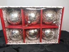 North Spruce Lane Mercury Crackled  Glass Christmas Tree Balls. 2 1/2 ", Silver