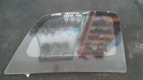 Rear vent glass