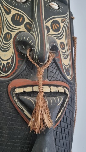 Big Ceremonial Mask IN Wood Papua New Guinea Wide Mask - Picture 5 of 19