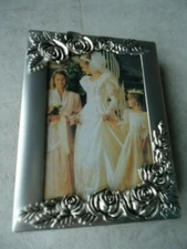 Silver W/ Rose Motif on Corners The Rest Velvet Photo Album Holds 100 4” X 6” Pi