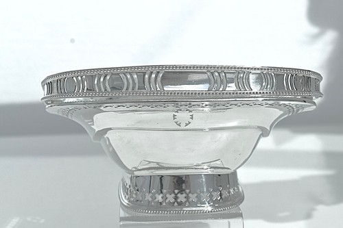 Fabulous Solid Silver Fruit /Cake Swing Handled Basket,William Hutton 1926: 470g - Picture 15 of 24
