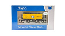 DAPOL 00 GAUGE - PORTLAND BLUE CIRCLE CEMENT WAGON NO.31 (LIMITED EDITION)