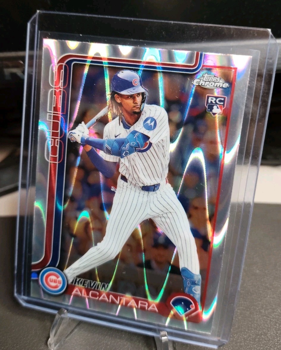 2025 Topps Chrome - Kevin Alcantara #173 RayWave Refractor (RC)