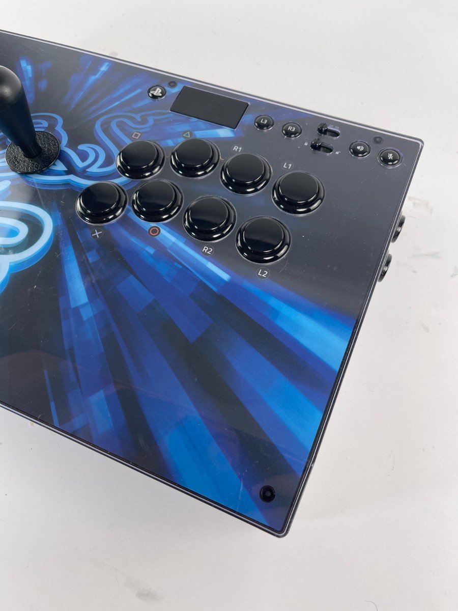 Razer Panthera Arcade Stick PS4/PS3 アケコン Razer Panthera Arcade Stick for PlayStation 4 Cable USB