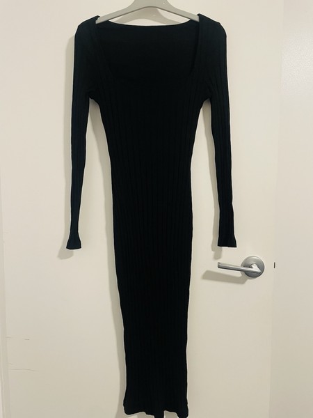 Black Ribbed Knit Midi Dress Long Sleeves Women’s Size XS