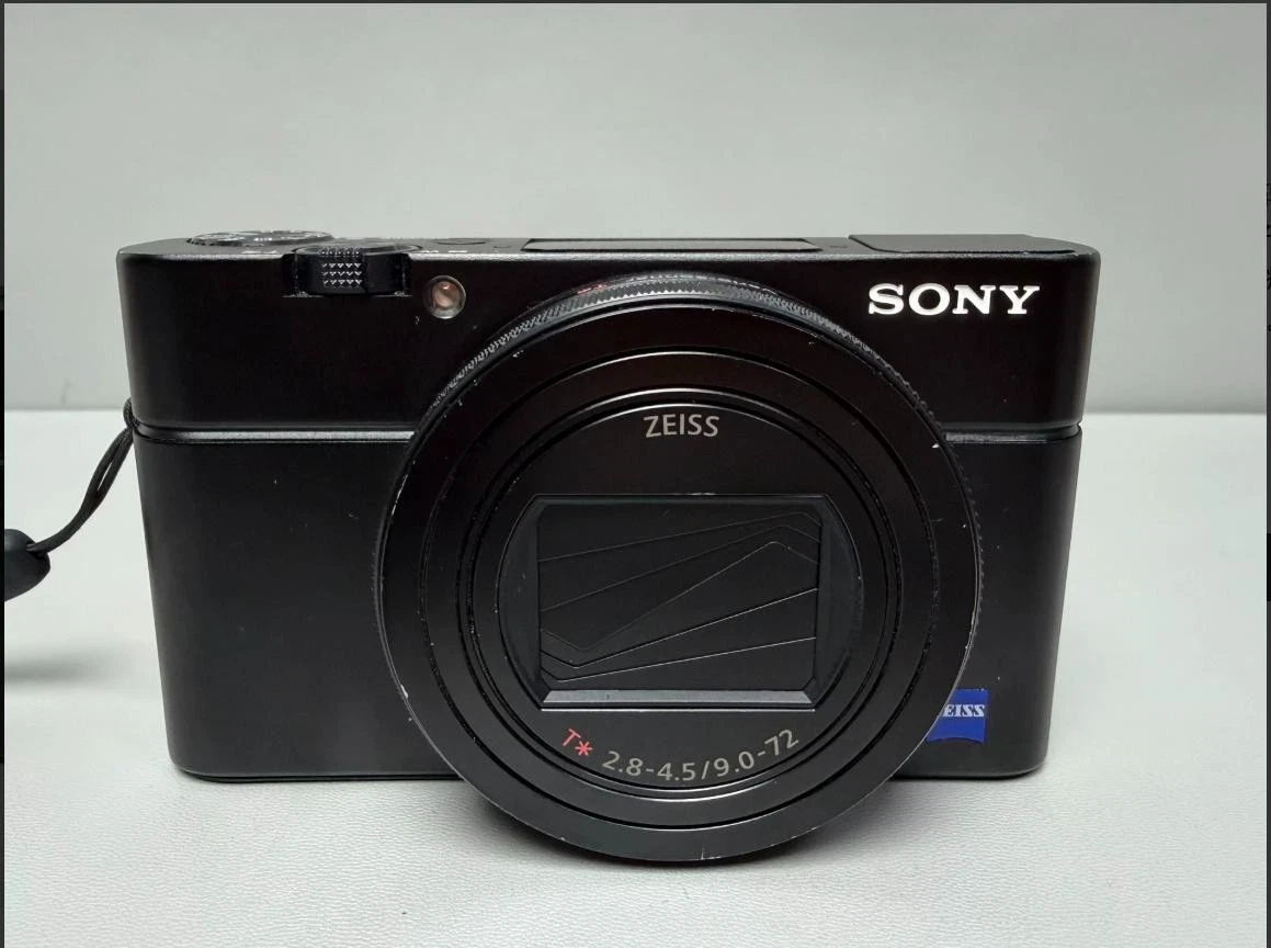 Sony Cyber-shot DSC-RX100 VI Sony Cyber-shot Digital Cameras for
