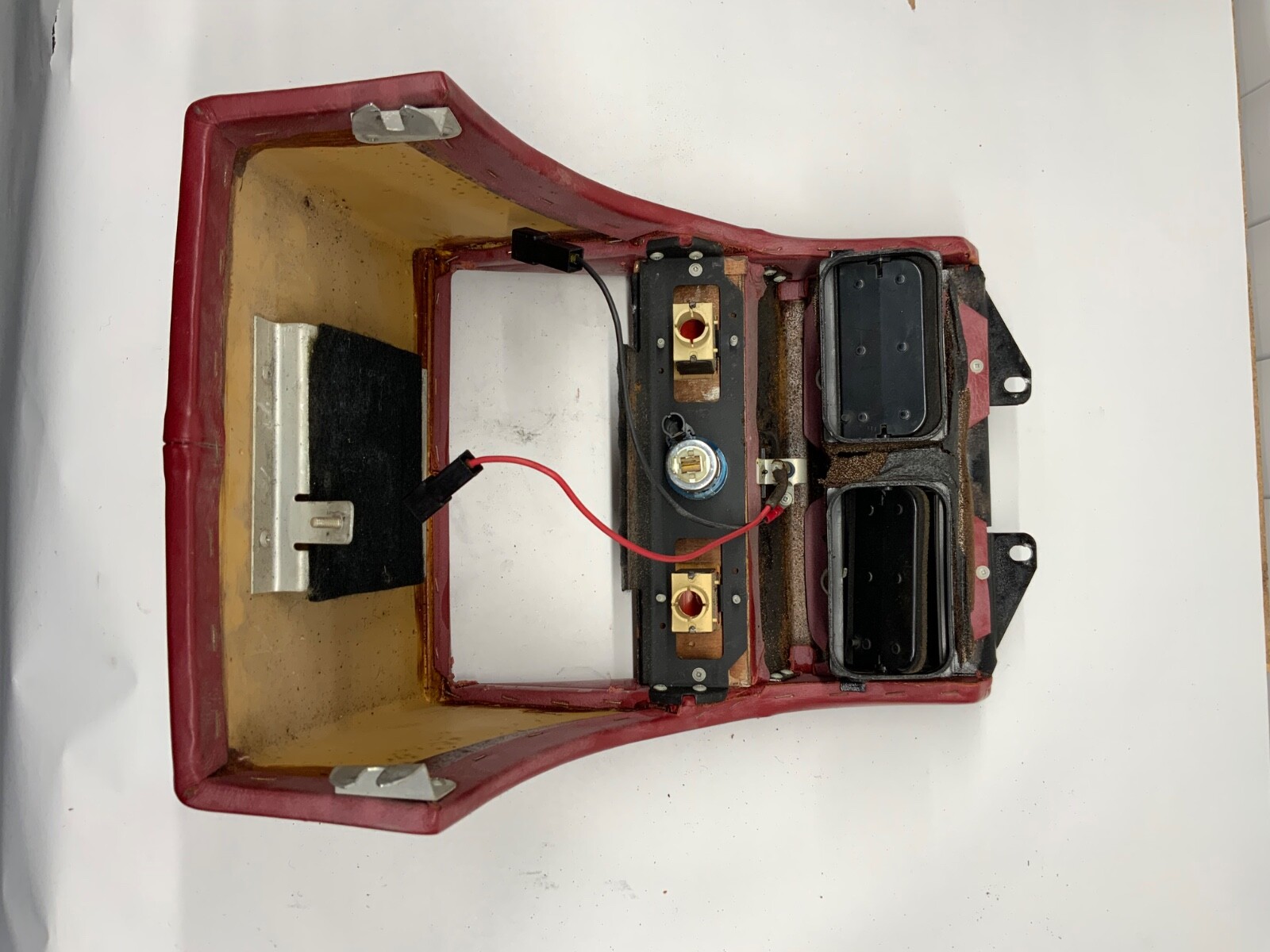 Rolls Royce Bentley Silver Spirit Spur burgundy, red Radio vent center console
