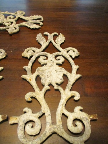 ANTIQUE FRENCH ARCHITECTURAL CAST IRON LOT OF 4 PIECES HANG THEM - Picture 4 of 6