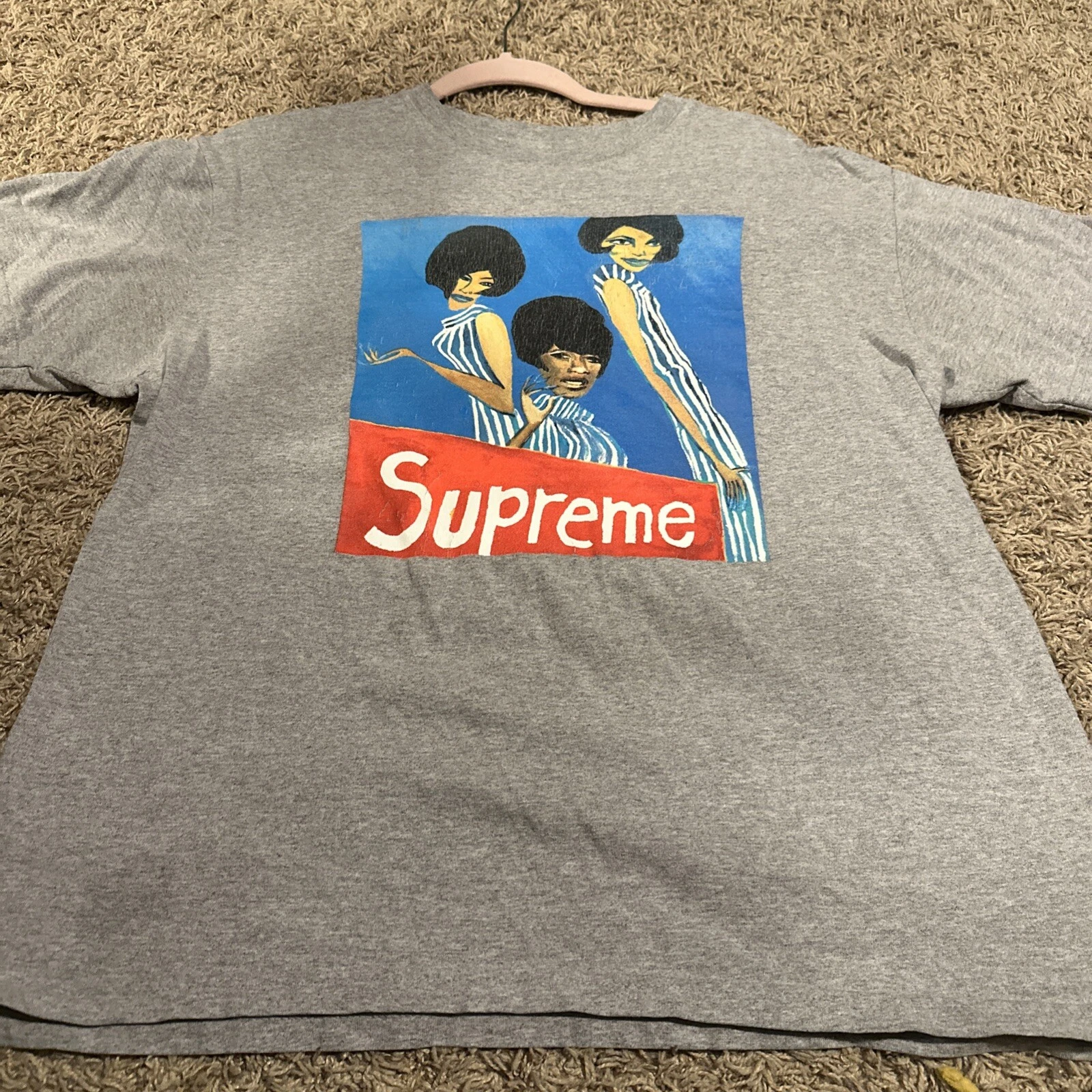 Tee shirt gris Supreme Group taille Medium FW18 authentique street wear musique