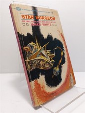 STAR SURGEON - JAMES WHITE - BALLANTINE - VINTAGE PAPERBACK (2)
