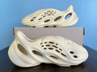 Adidas Yeezy Foam RNR Desert Sand Mens GV6843 Size 7M adidas | Shoes | Adidas Yeezy Foam Rnr Desert Sand Mens  main image 4