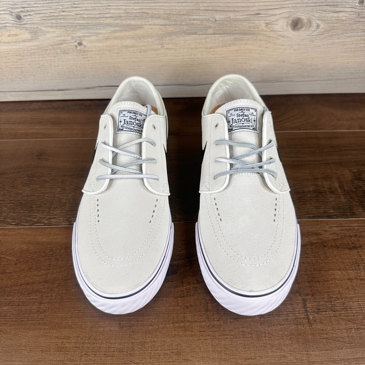 Nike SB Zoom Janoski OG Mens Size 9 Summit White Black FD6757 100