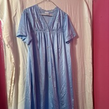 VINTAGE Carole Blue Housecoat Robe Lounger USA Buttons Side Pocket Size Large