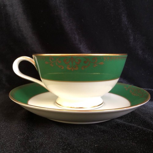 Tokyo Disneyland Club 33 Limited Cup & Saucer Set Noritake New - Picture 7 of 12