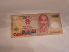 200,000 Vietnam Dong VND Circulated CIR Banknote Polymer Currency 1 piece