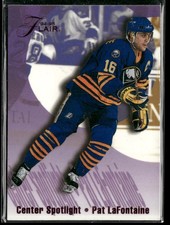 1994-95 Flair #5 Pat LaFontaine Center Spotlight