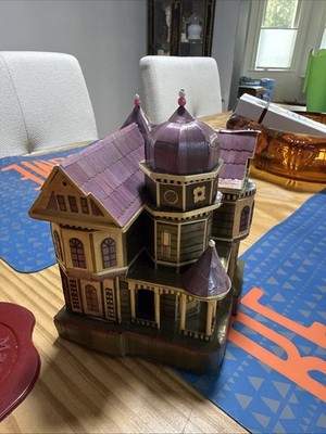 Vintage Bamboo Straw Marquetry Victorian House 6.5''  Trinket/Jewelry Box
