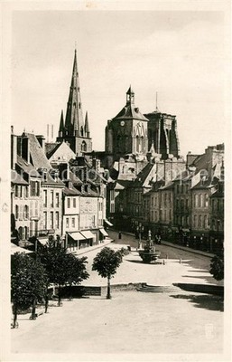 Guincamp Basilique Notre Dame de Bon Secours