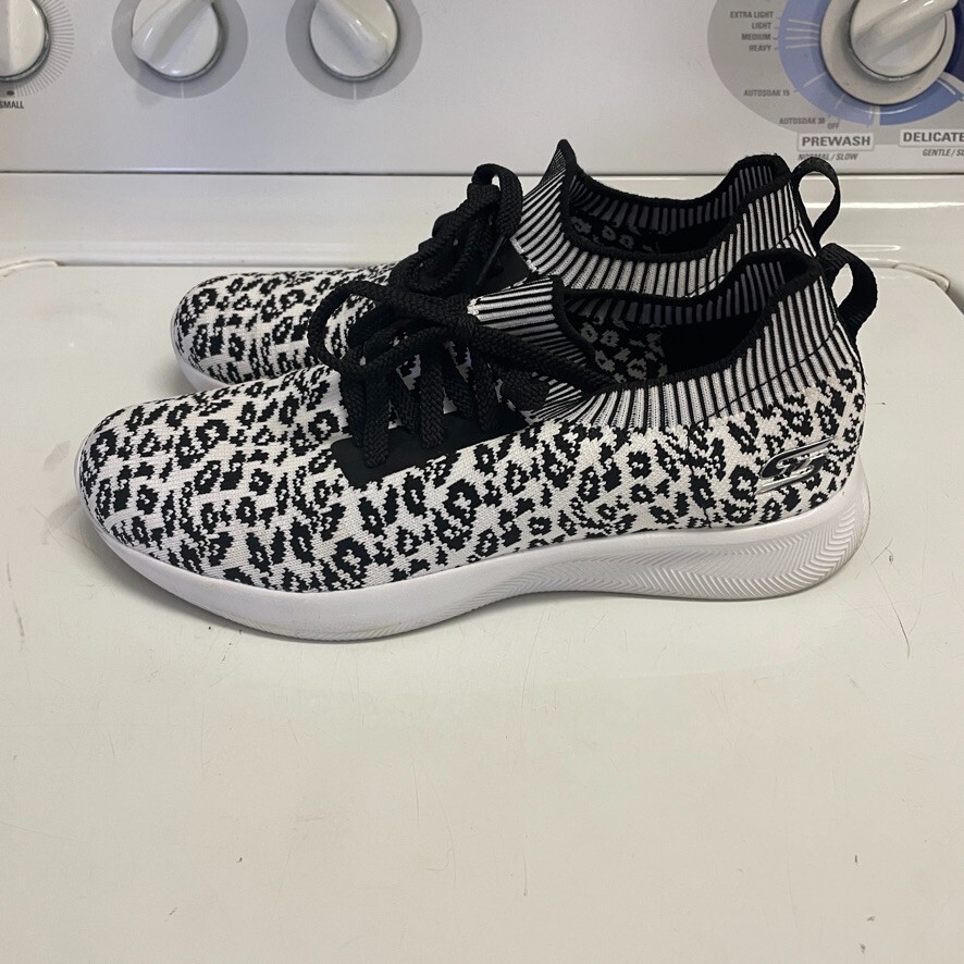 skechers troop tiger