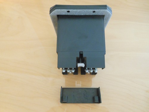 FANUC A98L-0004-0149 Battery Case, Holds 4 "D" Cell Batteries. NEW - Picture 4 of 9