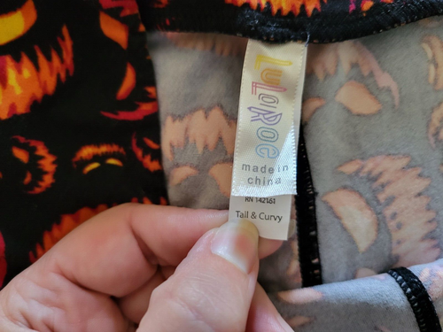 NUOVI LULAROE Leggings Donna TC Alto Curvy Nero Rosso Arancione Jack O Lantern - Foto 3 di 3