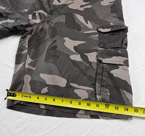 Lee Dungarees Green Camouflage Cargo Shorts Size 42 (Sewn to Size 38 - See Pics) - Picture 9 of 24