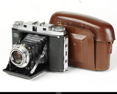 Zeiss Ikon 524/16 novar75mm f4.5 (完動品) s-l400.jpg