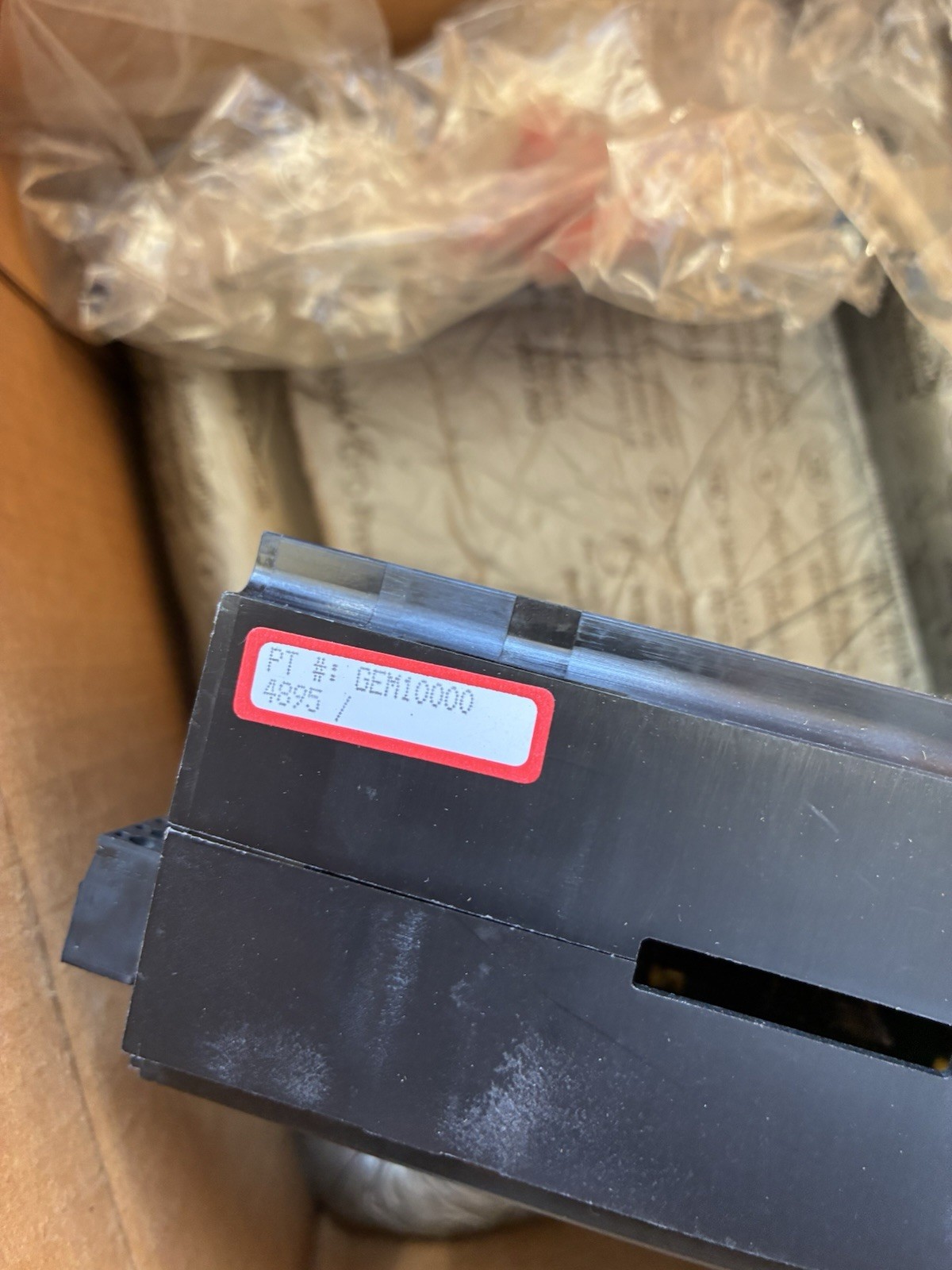 RED LION CONTROLS GEM New Open (V-tek PC-250-reel counter)