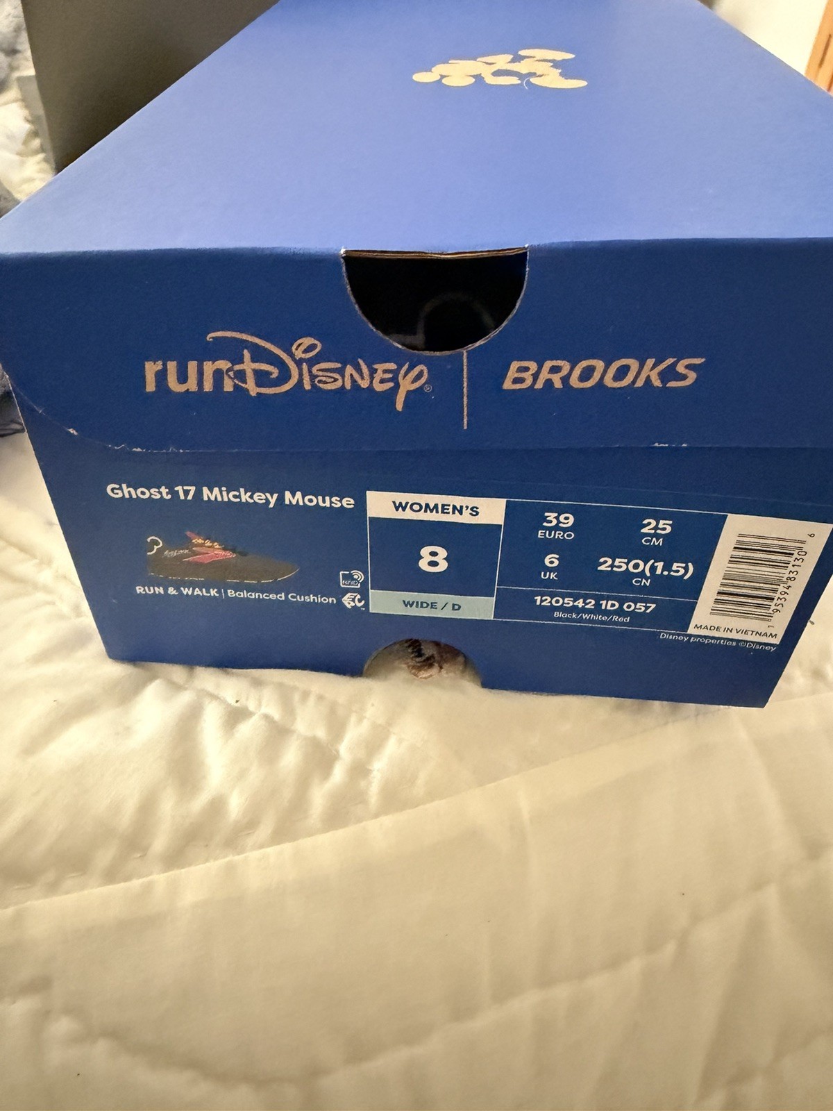 Brooks Run Disney 2026 Ghost 17 Mickey Mouse Women's W 8 WIDE 39 New Limited Ed. thumbnail 12