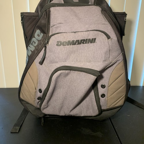 DeMarini Voodoo OG Black & Gray Equipment Backpack Bag for Baseball & Softball - 第 2/7 張圖片