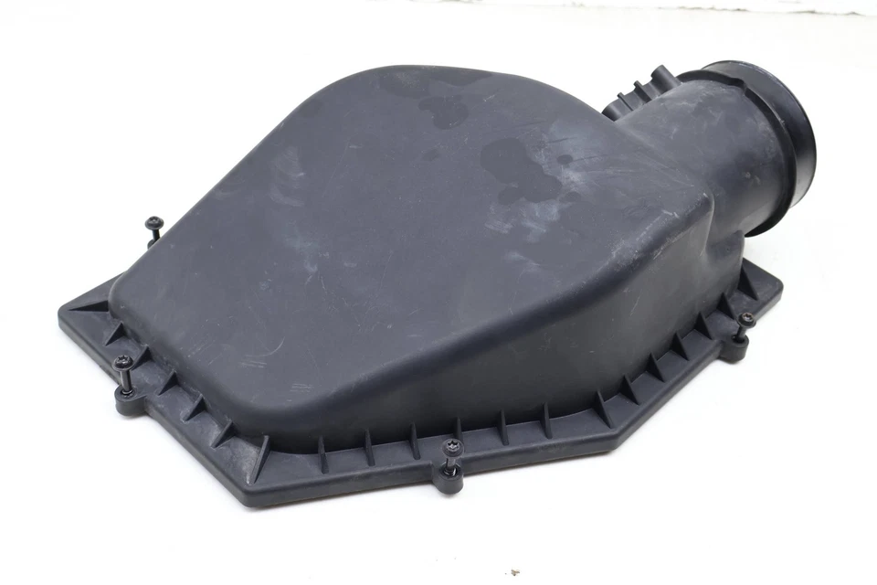 BMW X4 2019-2024 2,0 L - Carcasa de filtro de aire del motor/caja (superior) 8620473 Foto 2 de 4